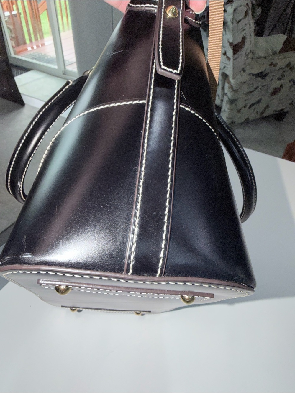 Dooney & Bourke Selleria Florentine Domed Satchel in black leather. - Picture 14 of 14